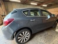 Used Vauxhall Astra 116 HP (85 kW) 2013 Hatchback