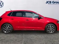 Used VW Polo Life 95 HP (69 kW) 2023 Red Hatchback