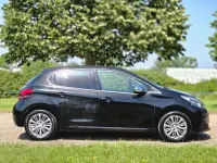 Used Peugeot 208 Allure 2023 Black Hatchback