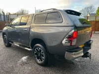 Second-hand Toyota HiLux 150 CP (110 kW) 2017 Gri Pickup