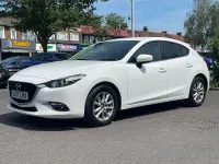 Used Mazda 3 105 HP (77 kW) 2017 White Hatchback