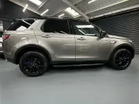 Second-hand Land Rover Discovery Sport HSE 180 CP (132 kW) 2017 Argintiu SUV