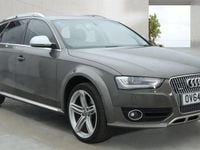 Używany Audi A4 Allroad 245 KM (180 kW) 2014 Szary Kombi