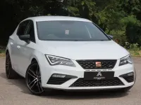 Used Seat Leon CUPRA 290 HP (213 kW) 2020 White Hatchback