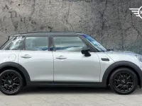 Used Mini Cooper Classic 134 HP (98 kW) 2023 Silver Hatchback