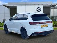 New VW Touareg Black Edition 286 HP (210 kW) 2025 White SUV