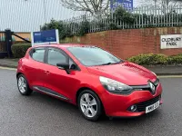Used Renault Clio IV Expression+ 90 HP (66 kW) 2015 Red Hatchback