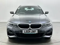 Begagnad BMW 330e M Sport 292 HK (214 kW) 2021 Grå Kombi