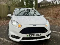 Used Ford Fiesta ST 200 HP (147 kW) 2016 White Hatchback