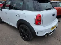 Usado Mini Cooper SD Countryman 143 CV (105 kW) 2012 Blanco SUV