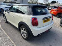 Used Mini Cooper Hatch 2018 White Hatchback