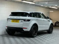 Used Land Rover Range Rover evoque HSE Dynamic 2017 White Estate