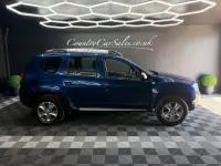 Usado Dacia Duster Lauréate 110 HP (80 kW) 2017 Azul SUV