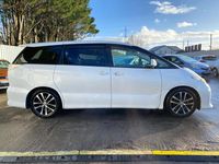 Used Toyota Estima 170 HP (125 kW) 2013 White MPV