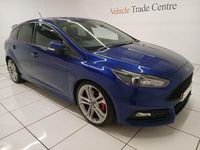 Used Ford Focus ST 185 HP (136 kW) 2018 Blue Hatchback