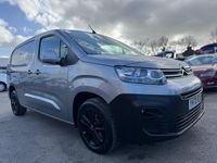 Used Citroën Berlingo 130 HP (95 kW) 2020 Grey MPV
