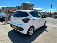 Used Hyundai i10 67 HP (49 kW) 2017 White Hatchback