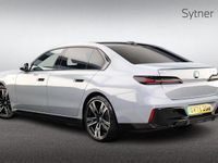 Usado BMW i7 M Sport 330 kW (449 CV) 2025 Gris Berlina
