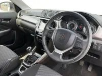 Used Suzuki Vitara SZ-T 129 HP (94 kW) 2023 White SUV