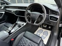 Used Audi RS6 Comfort 600 HP (441 kW) 2022 Black Estate
