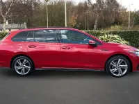 Used VW Golf VIII R-line 147 HP (108 kW) 2023 Red Estate