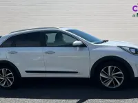 Used Kia Niro First Edition 139 HP (102 kW) 2018 White SUV