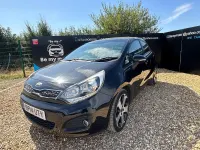 Used Kia Rio 109 HP (80 kW) 2014 Black Hatchback