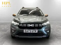 Used Dacia Jogger Extreme 110 HP (80 kW) 2023 Green MPV