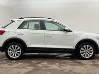 Used VW T-Roc SE 115 HP (84 kW) 2020 Pure white SUV
