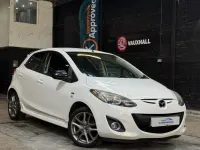 Używany Mazda 2 Edition 2014 Biały Hatchback