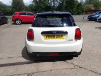 Used Mini Cooper Classic 136 HP (100 kW) 2020 White Hatchback