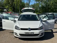 Used VW Golf VII S 125 HP (91 kW) 2017 White Hatchback