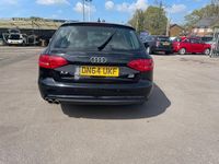 Usado Audi A4 160 CV (117 kW) 2014 Negro Familiar