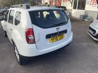 Used Dacia Duster Ambiance 110 HP (80 kW) 2015 White SUV