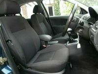 Begagnad Ford Mondeo 2005 Halvkombi