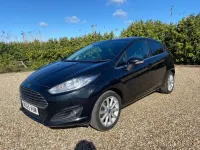Used Ford Fiesta Titanium 100 HP (73 kW) 2016 Black Hatchback