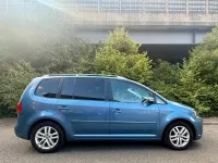 Used VW Touran SE 105 HP (77 kW) 2015 Blue MPV