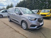 Used Vauxhall Combo Sportive 100 HP (73 kW) 2019 Grey MPV