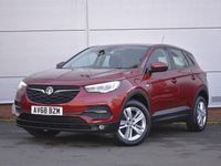 Used Vauxhall Grandland X S 130 HP (95 kW) 2018 Red SUV