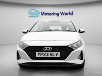 Used Hyundai i20 SE 100 HP (73 kW) 2023 White Hatchback