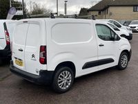 Used Citroën Berlingo 100 HP (73 kW) 2020 White MPV