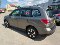 Used Subaru Forester Premium 144 HP (105 kW) 2017 Gold SUV