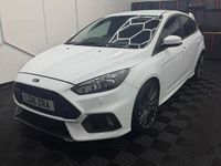 Used Ford Focus RS 350 HP (257 kW) 2016 White Hatchback