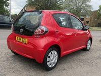 Usado Toyota Aygo 2014 Multicoloured Citadino