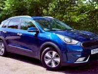 Używany Kia Niro 141 KM (103 kW) 2019 Niebieski SUV