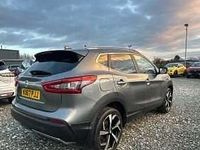 Used Nissan Qashqai Tekna 161 HP (118 kW) 2017 Gunmetal grey SUV