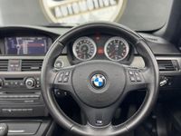 Begagnad BMW M3 Cabriolet Basis 445 HK (327 kW) 2009 Blå Cab