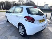 Used Peugeot 208 Access 2016 White Hatchback