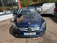 Usado Mercedes C220 2016 Azul Sedan