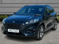 Usado Ford Kuga ST-Line 225 HP (165 kW) 2023 Preto SUV